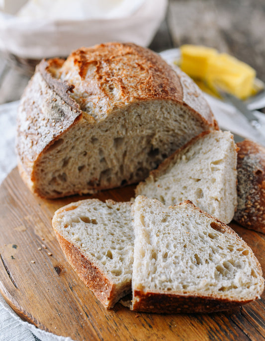 Baking Artisan Bread With A Poolish to Emphasize The Grains