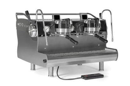 Synesso Hydra MVP – 2‑Group Volumetric Espresso Machine